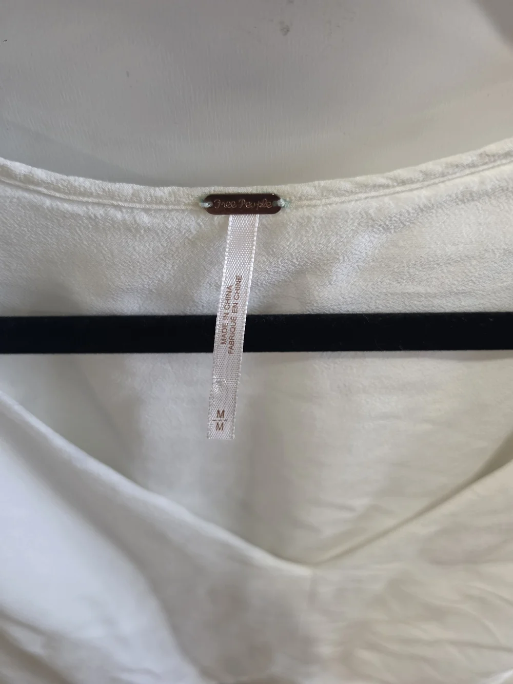 Free People White V Neck Bell Sleeve Cropped Boho Blouse Top Size M